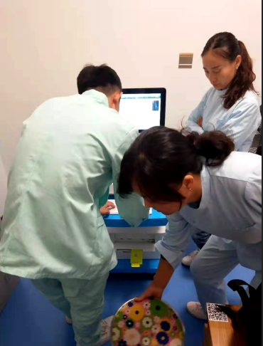 兒童麻豆激情床戏视频儀走進童宜康兒童保健按摩中心專業給嬰幼兒童做檢測的保健中心 兒童麻豆激情床戏视频儀走進童宜康兒童保健按摩中心專業給嬰幼兒童做檢測的保健中心